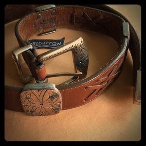 Brighton leather belt Women’s S/31”full lengthNWOT